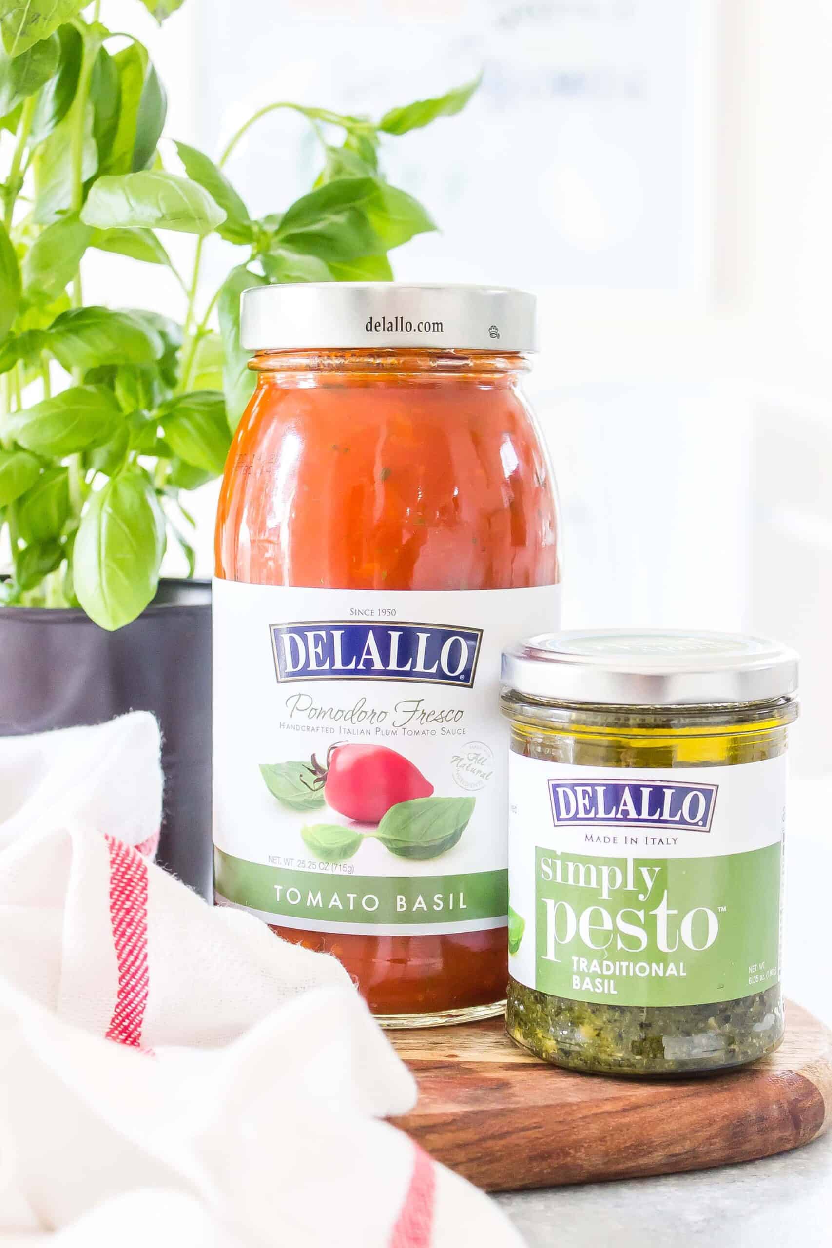 DeLallo Tomato Basil and Pesto Sauce Jars