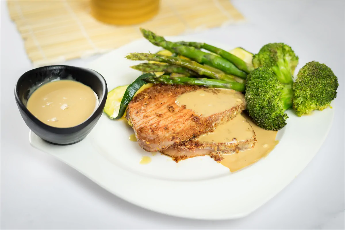 Low carb tuna fish steak recipe with veggies and wasabi sauce.