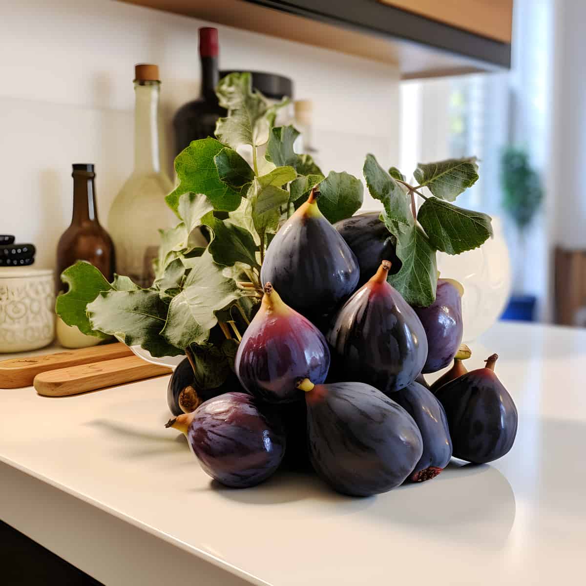Cluster Fig Fruit on a kitchen counter