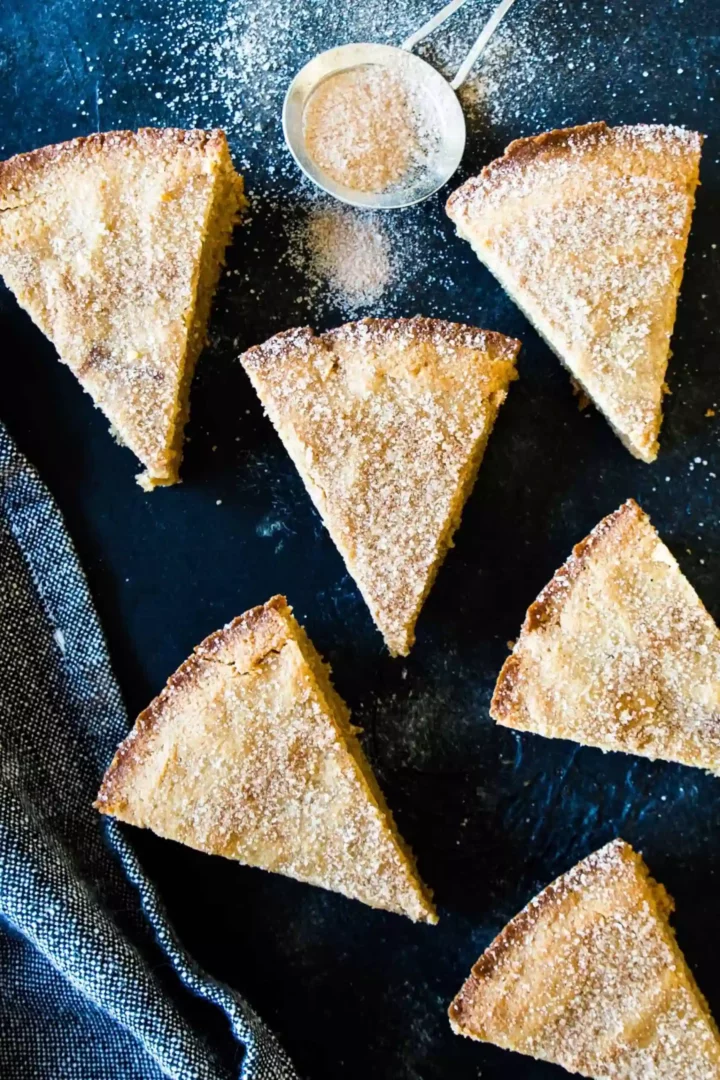 One Bowl Keto Snickerdoodle Skillet Cookie